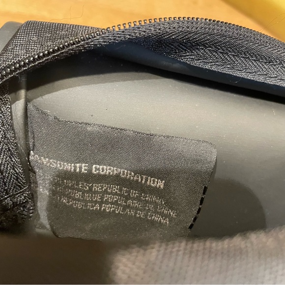 Hanging Folder Travel Kit by Samsonite - Picture 7 of 13